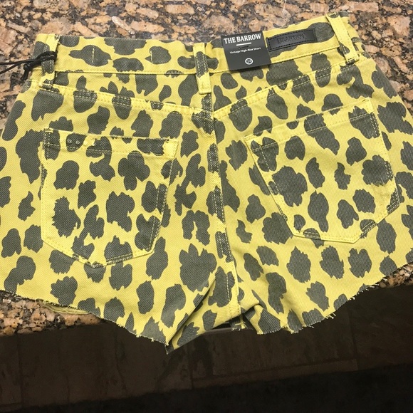 Leopard short - Picture 2 of 3